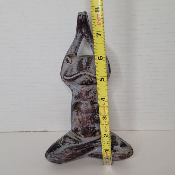 Yoga Frog Stretching Ceramic Statue Potpourri Scent Holder - Picture 6 of 9